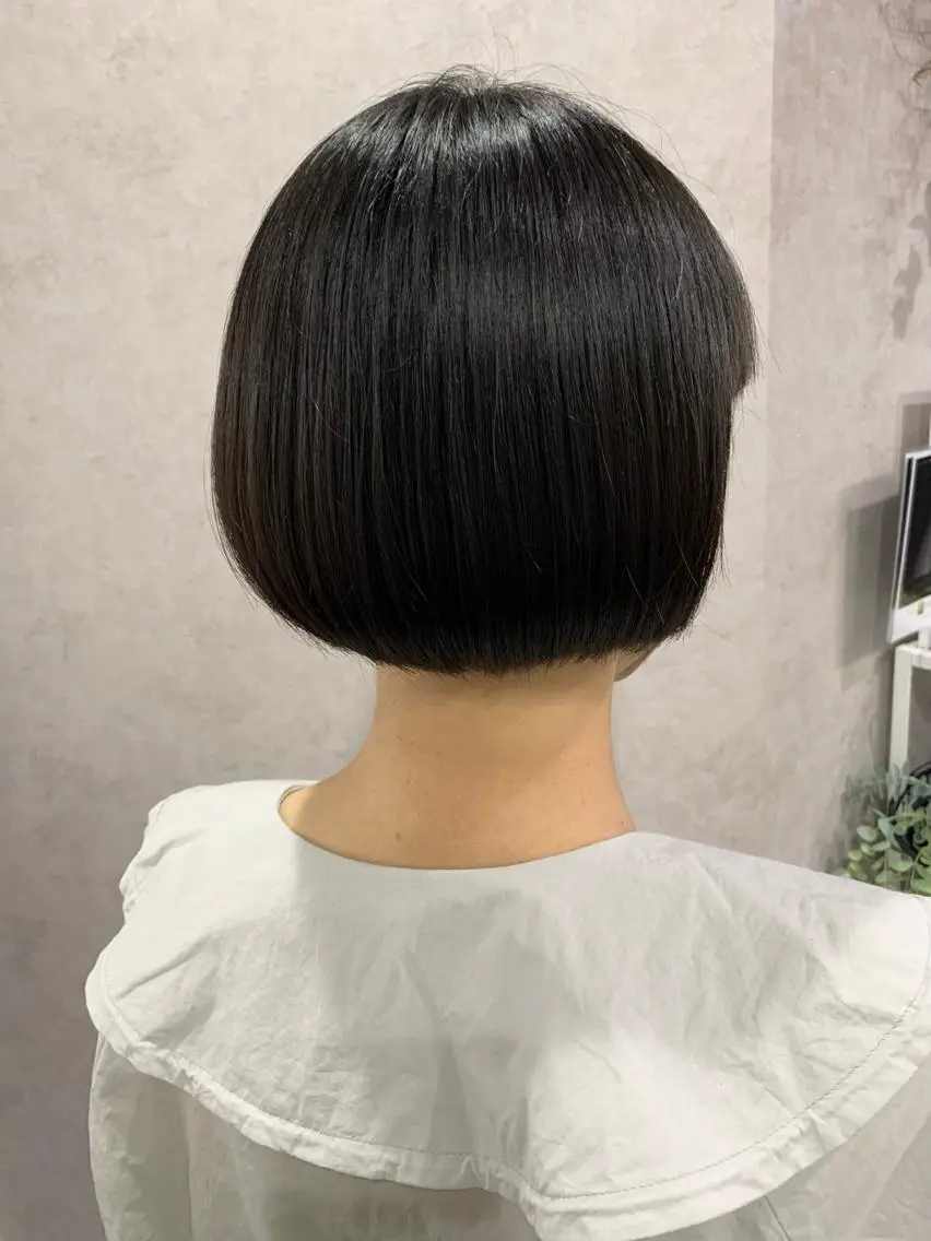 ショート ボブ giniro ホソミのヘアスタイル