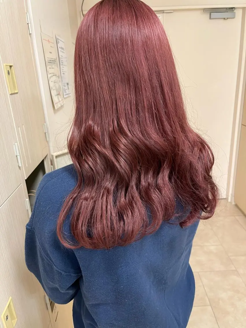 セミロング カラー 暖色/ブリーチカラー 🎀 M i k uのヘアスタイル