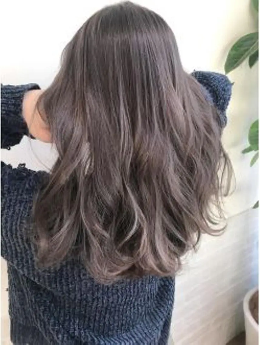 ミディアム カラー 松戸　レイヤーカット 野口　康太郎のヘアスタイル