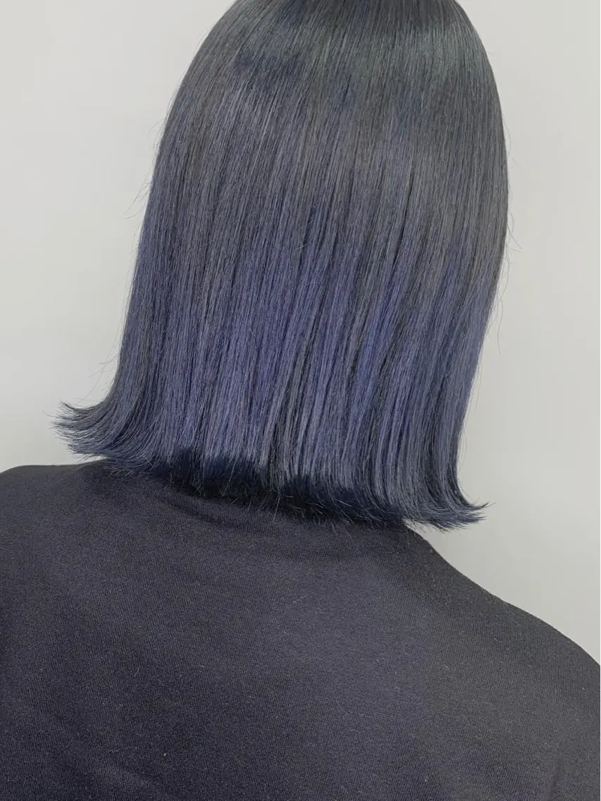 ショート ヘアカラー レイヤー/艶髪カラー 森本くるみのヘアスタイル