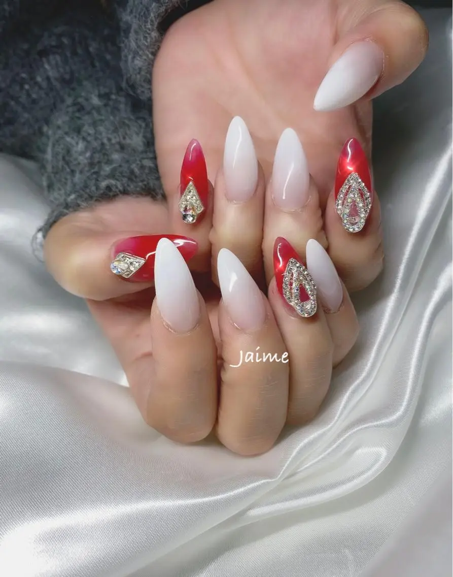 ロング ネイル Jaime Yuiのネイルデザイン