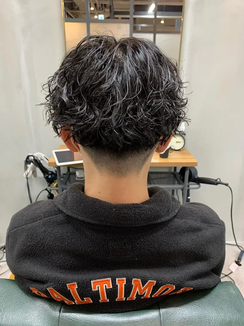 ショート パーマ メンズ カット パーマ 【S.BROOM】 店長　西川徹のヘアスタイル