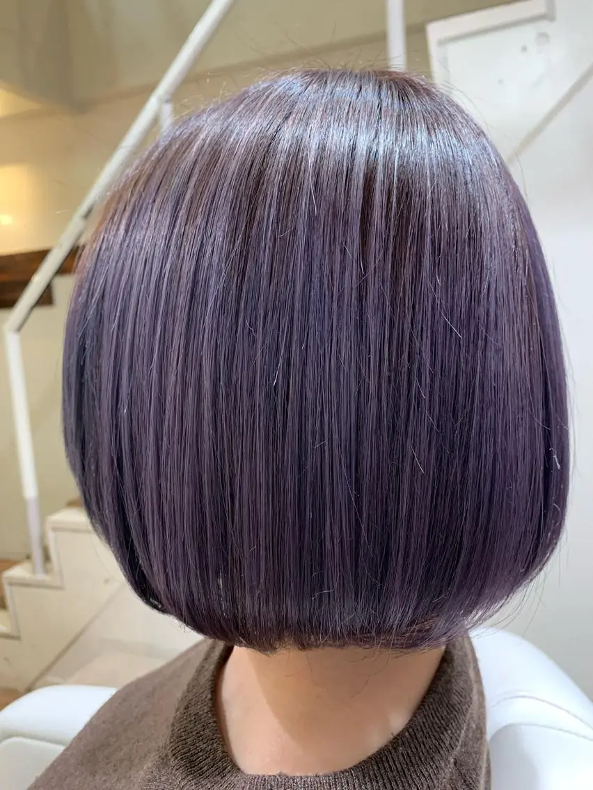 ショート カラー ハイトーンカラー ラベンダーカラー 澤井 佑果のヘアスタイル