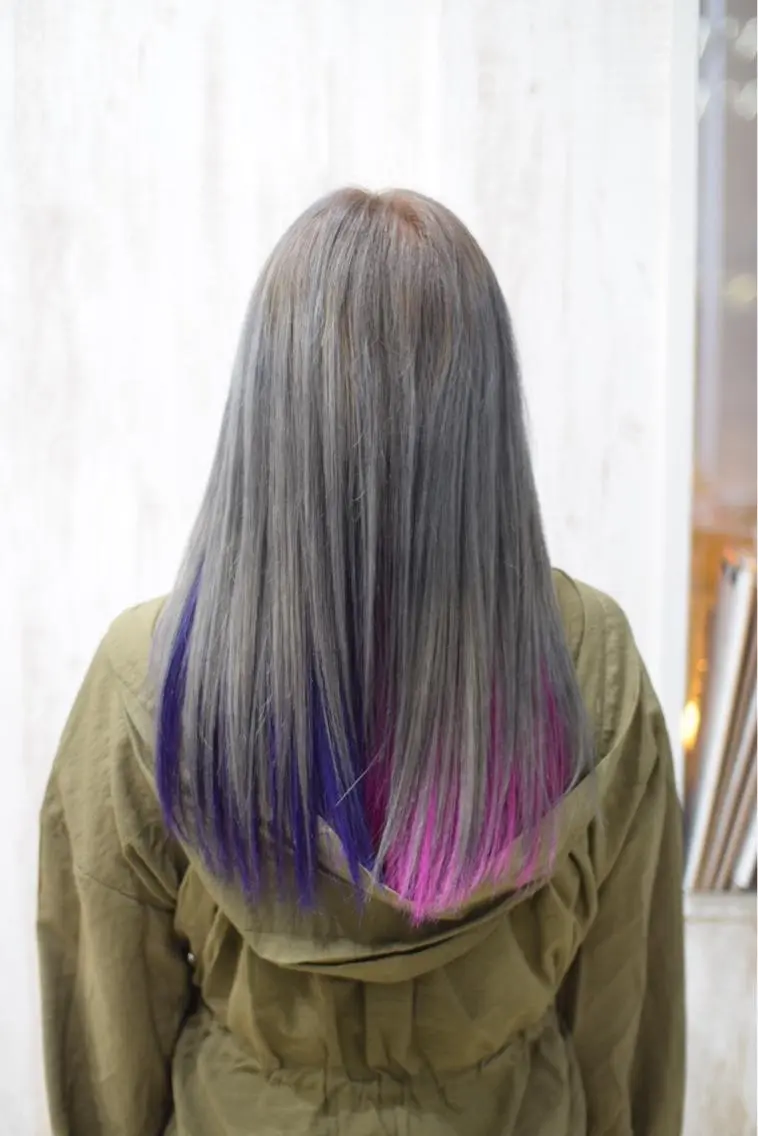 セミロング カラー SA KIのヘアスタイル