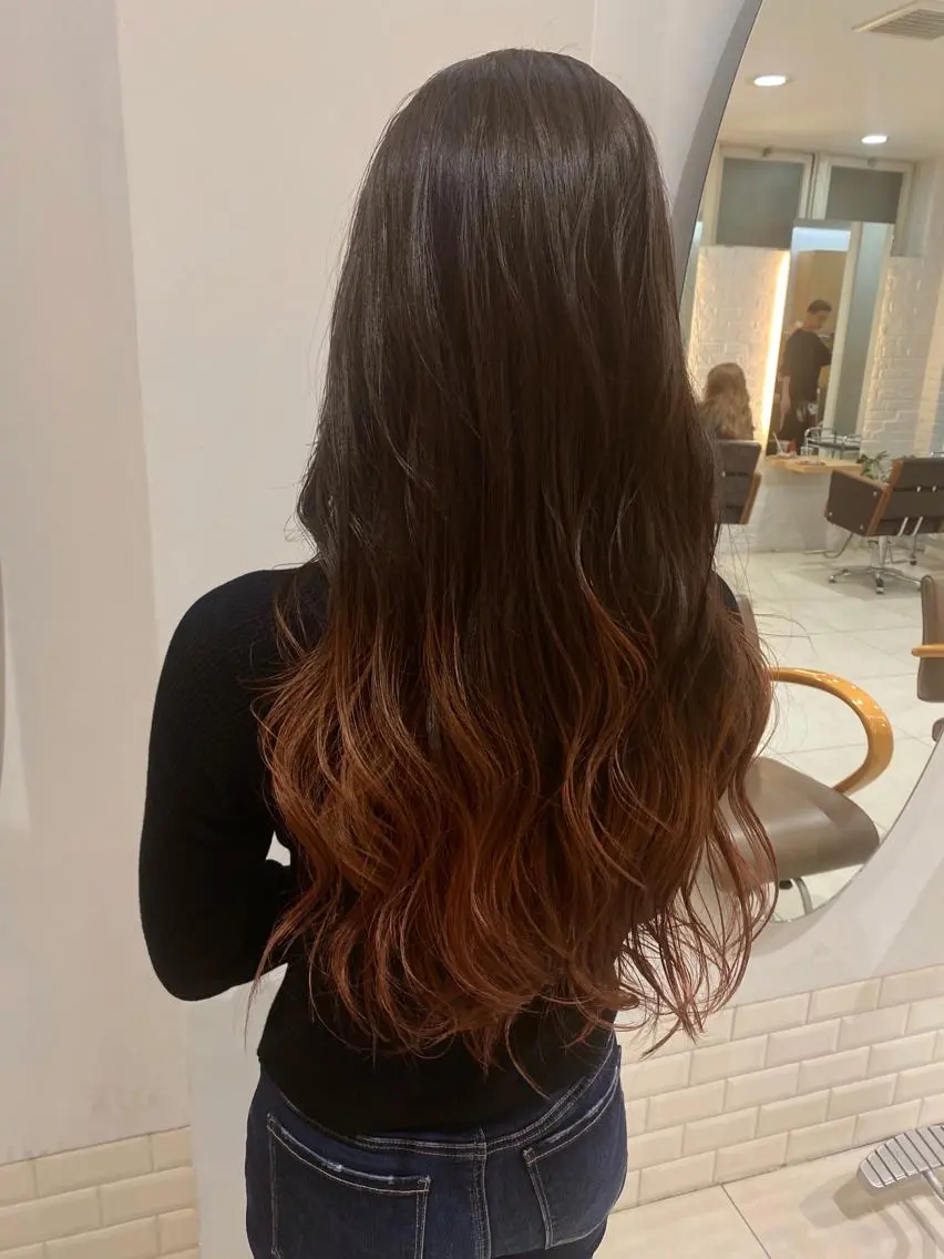 ロング カラー グラデーションカラー 🍀透明感抜群🍀/ ハイトーンカラーのヘアスタイル