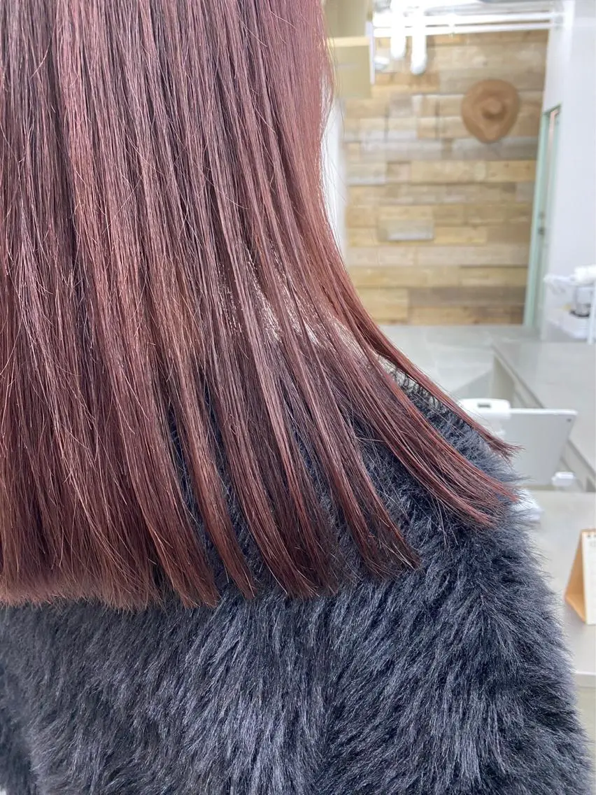 カラー 菅 野のヘアスタイル