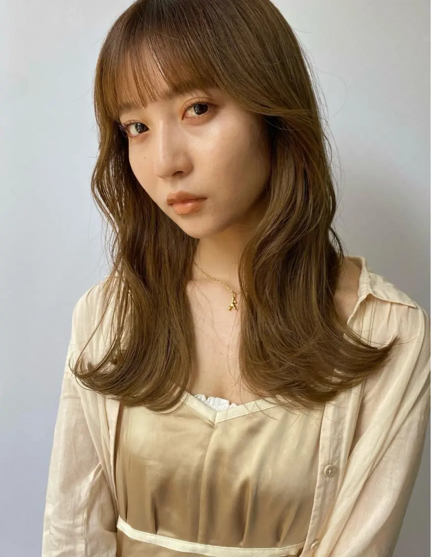 セミロング カラー カット Pia ツボイ ケイタのヘアスタイル