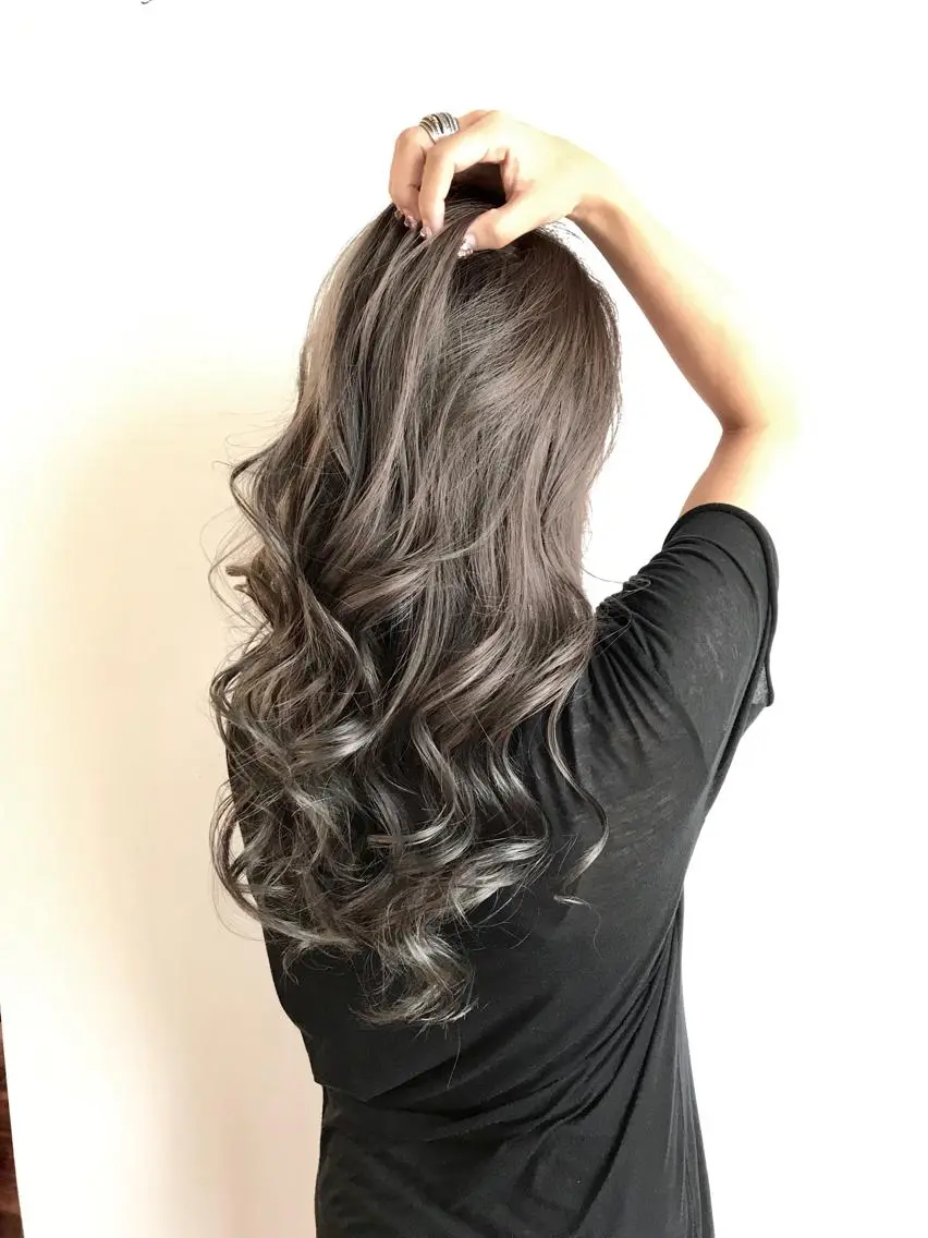 ロング カラー ベージュカラー Akua【代表】 Kazumaのヘアスタイル