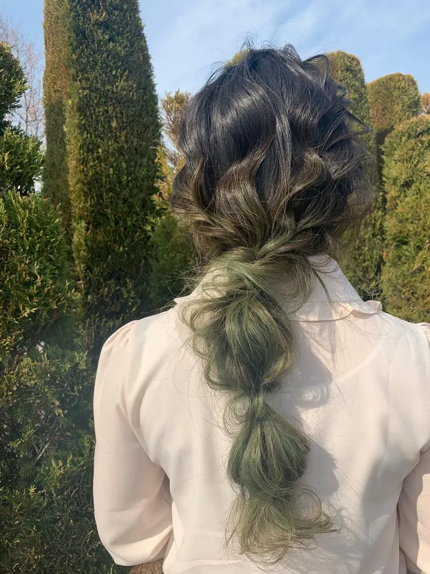 セミロング 穐田 司樹のヘアスタイル