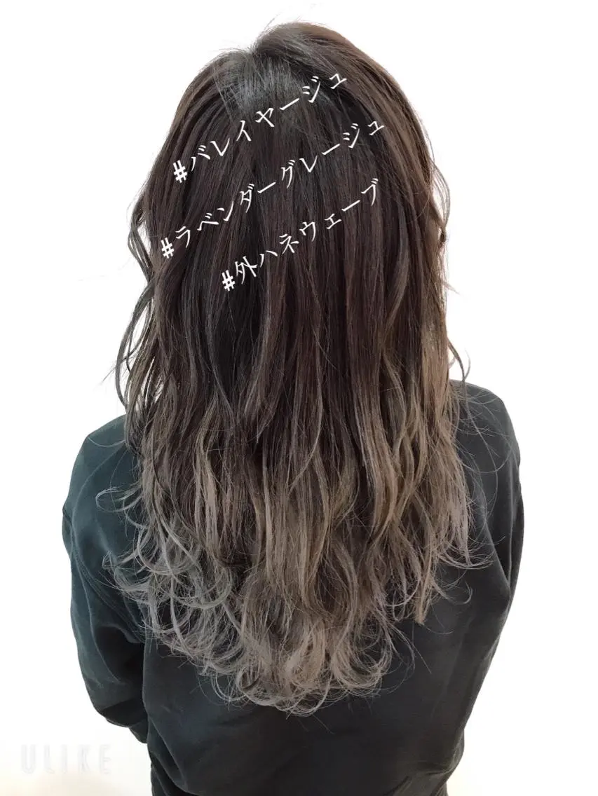 ミディアム カラー ウルフカット レイヤーカット上柿のヘアスタイル