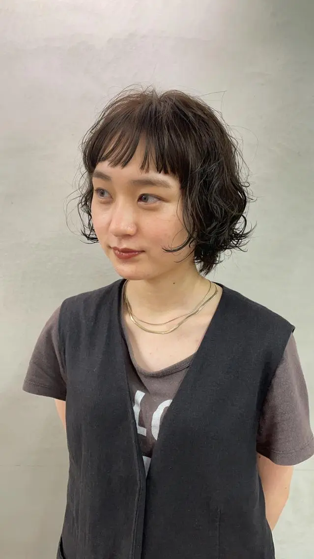 ショート カラー パーマ ヘアアレンジ 🍃○岡 |  Maruokaのヘアスタイル