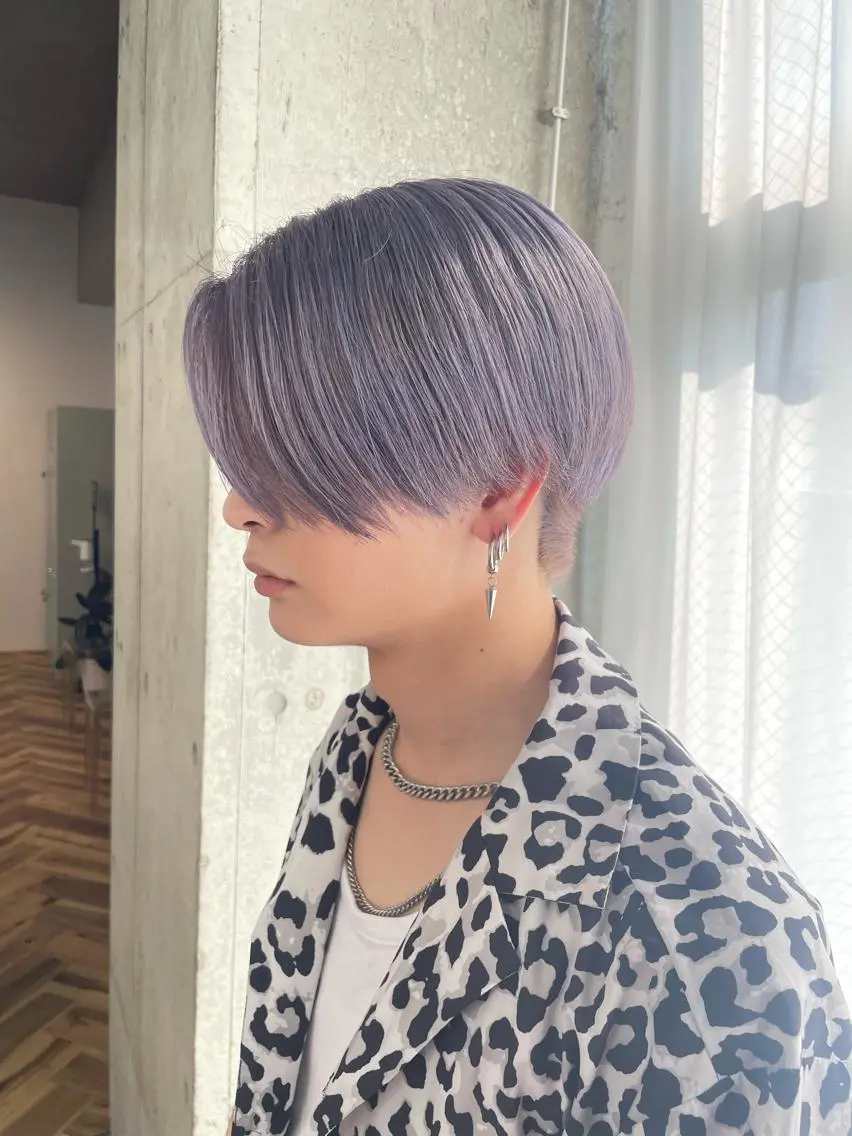 ショート カラー メンズ ラベンダーカラー SHOTO ハイトー ン/ブロンドカラーのヘアスタイル