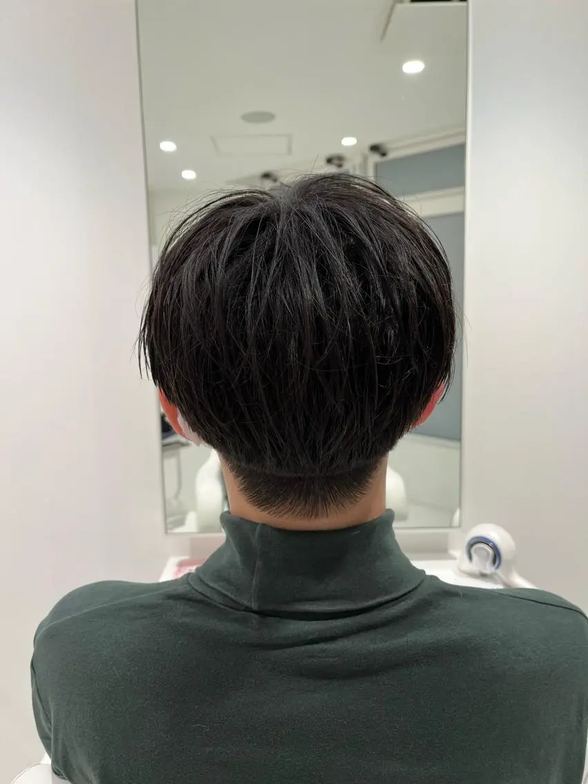 メンズ ✨フェザーパーマ✨ スパイキー✨星野拓磨のヘアスタイル
