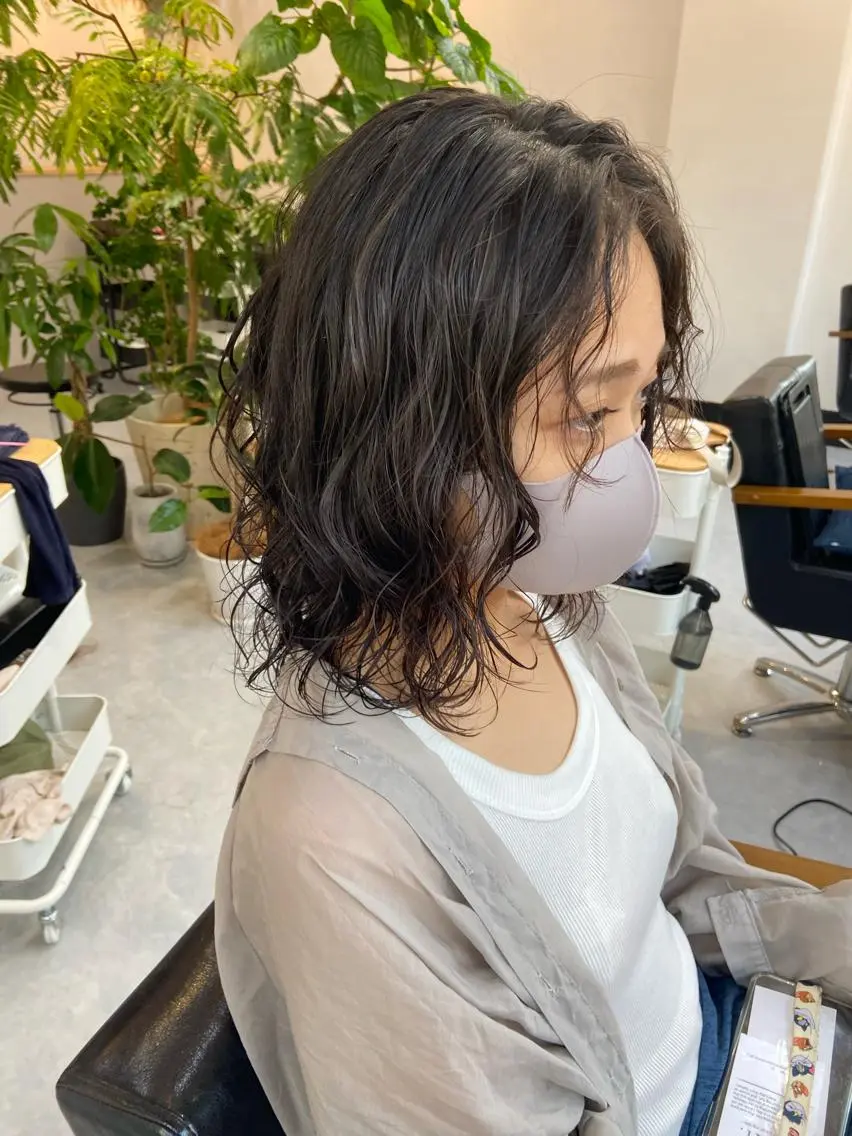 ミディアム パーマ カット パーマ トリートメント 田中 あやなのヘアスタイル