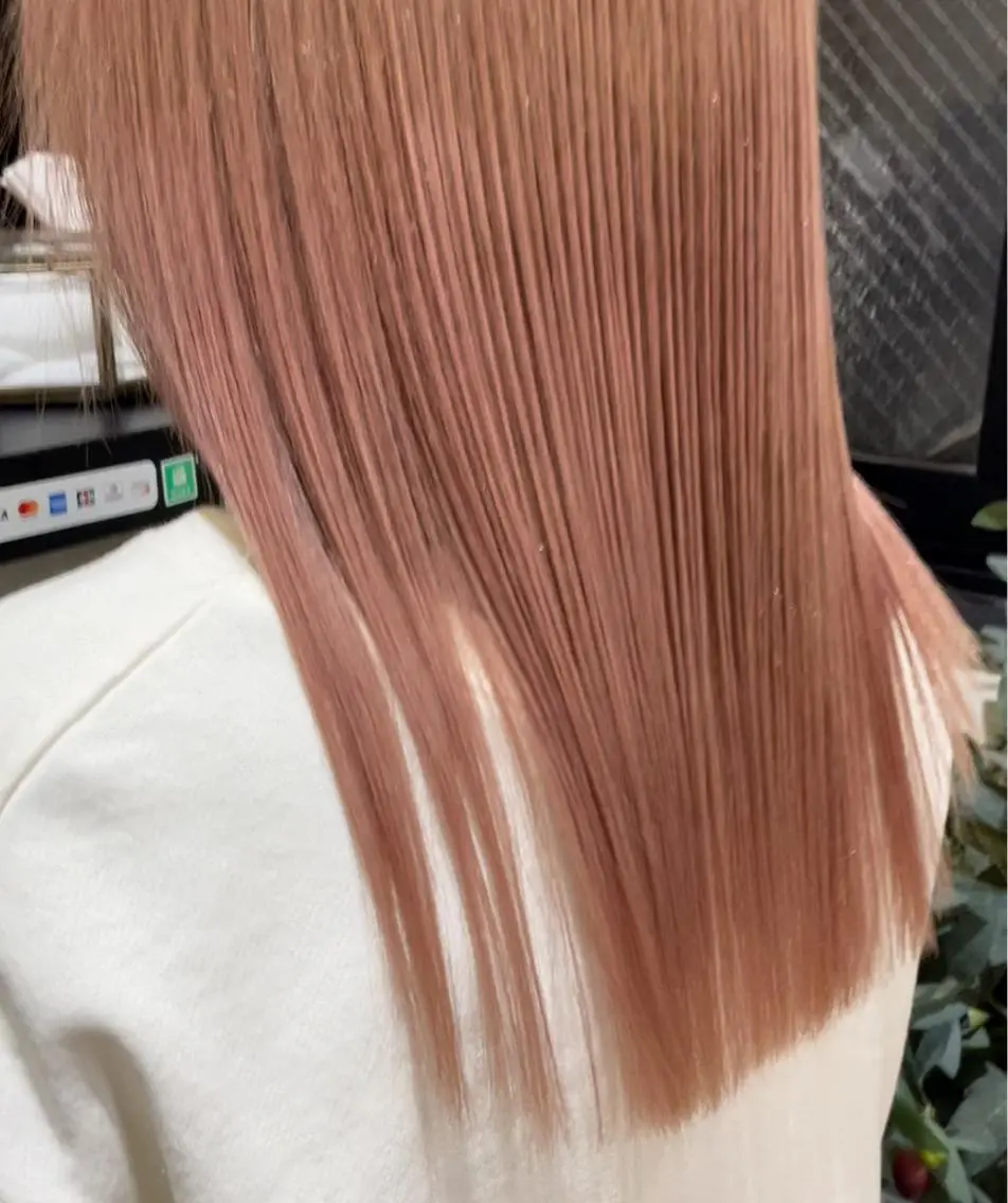 ミディアム 柔らかな縮毛矯正 透明感カラー💫のヘアスタイル