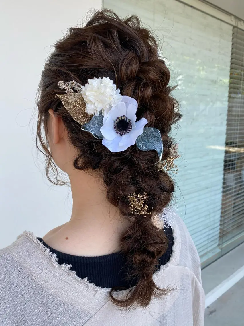 ミディアム 早川 真幸のヘアスタイル