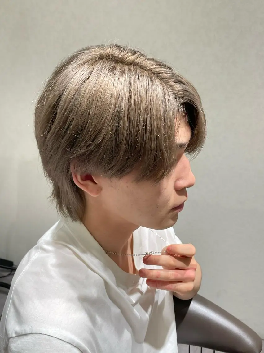メンズ センターパート メンズウルフカット ウルフカット 鈴木 颯のヘアスタイル