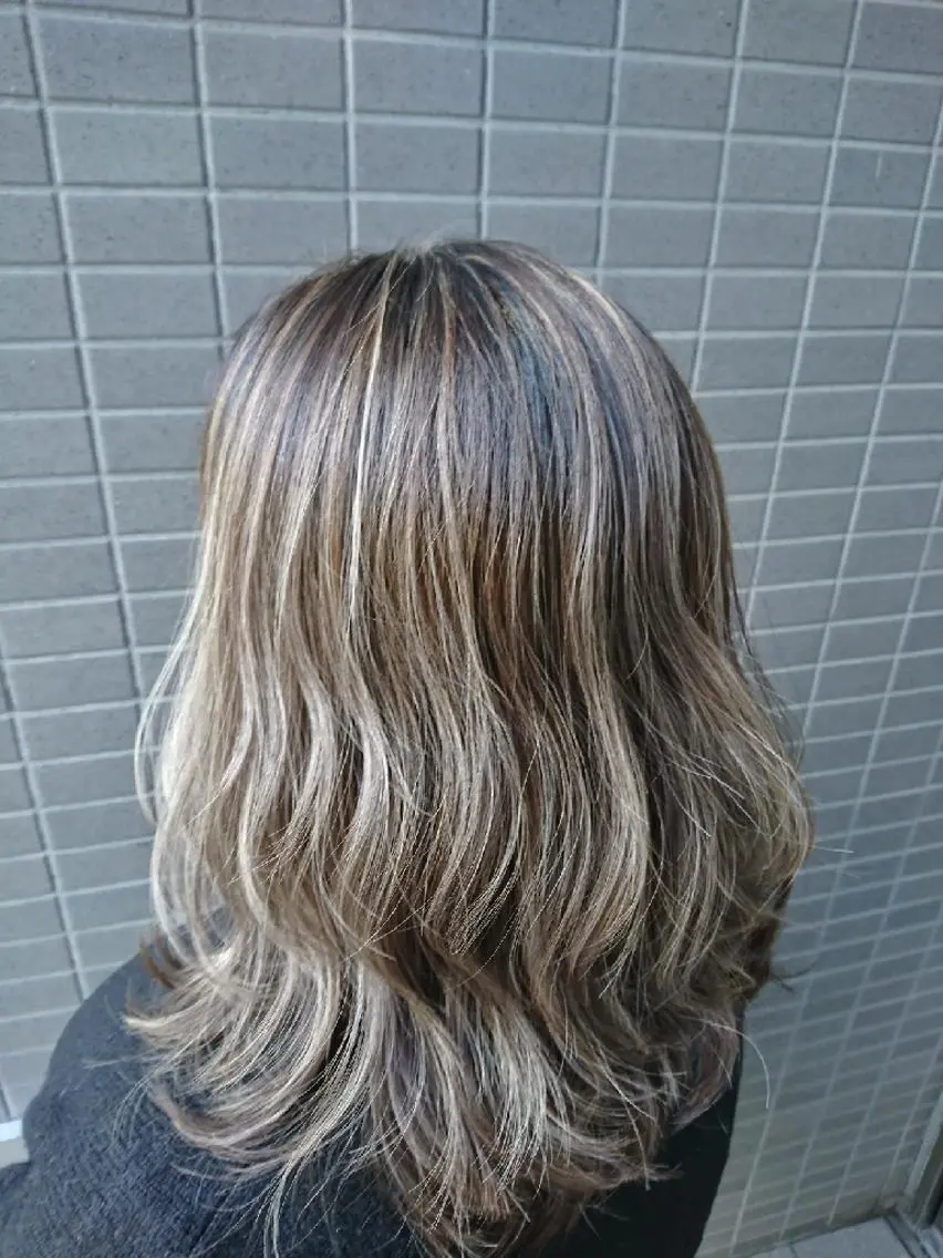 ロング カラー パーマ ヘアアレンジ メンズ メンズハイライト グラデーションカラー ハイライトカラー ハイライト まとまり💯悩み改善 ★松本尚弥★店長のヘアスタイル