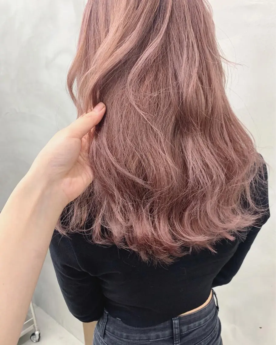 セミロング カラー 🐝 hachi🐝のヘアスタイル