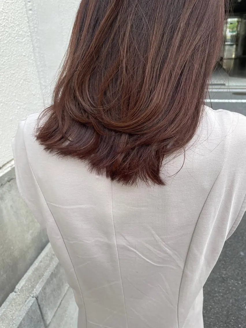ロング レイヤーカット カット ヘアカラー トリートメント ayane⭐️ボブ・ ショート・パーマのヘアスタイル