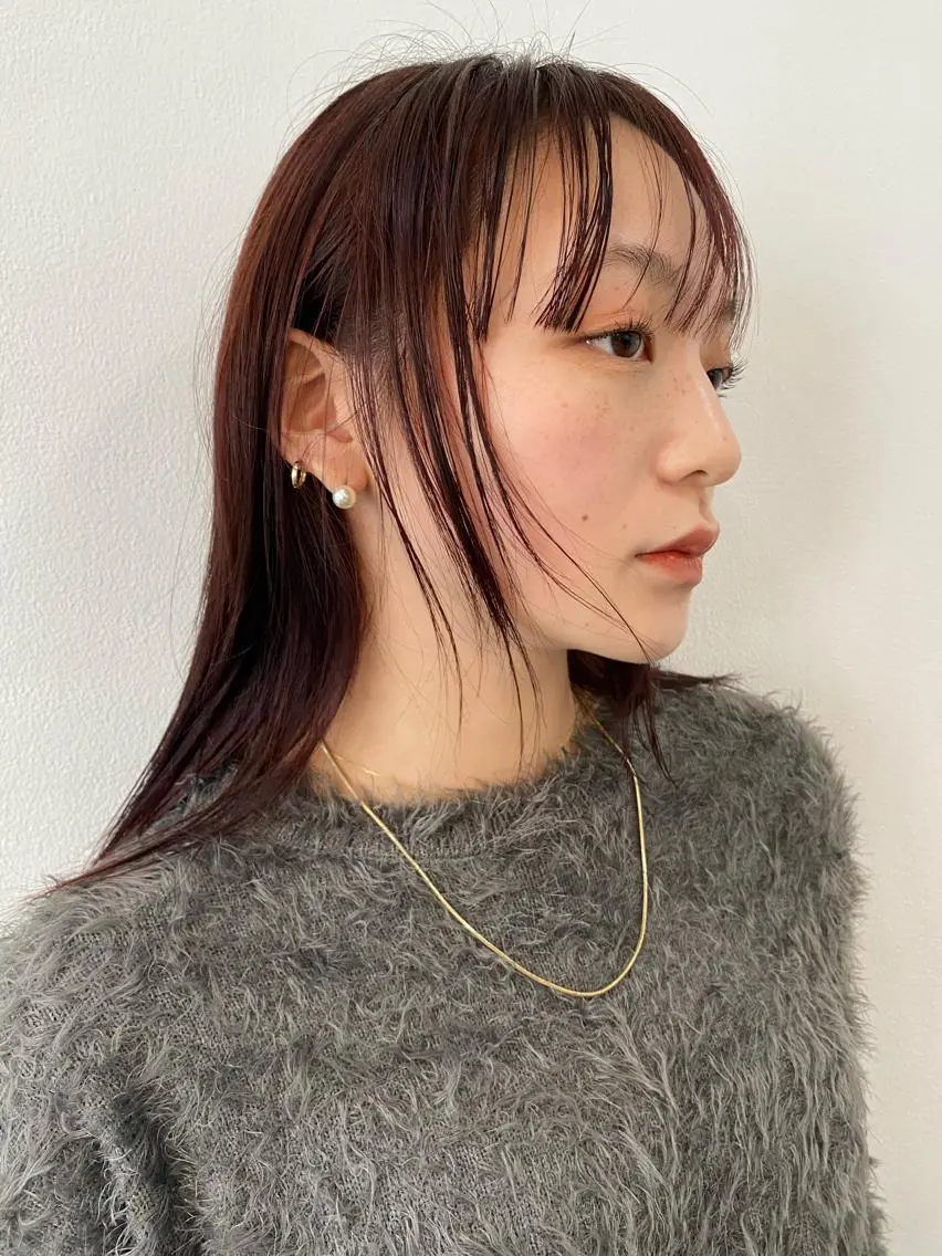 ロング カラー サトウ ナナのヘアスタイル