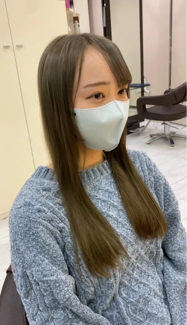 ロング カラー ブリーチ ダブルカラー グレージュ 卒業式のヘアスタイル 🫧美髪＆艶カラー 増田魁土🫧のヘアスタイル