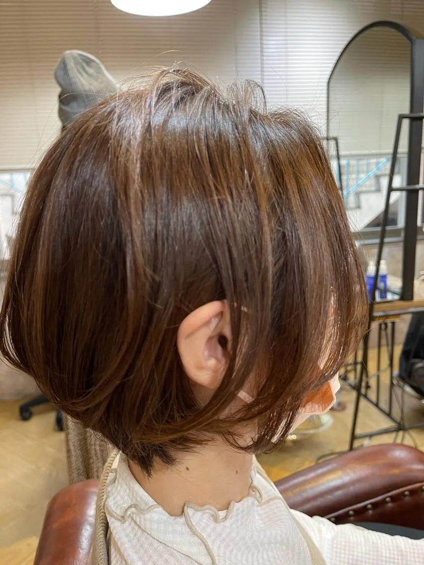ショート ショートヘア antica YOSHIのヘアスタイル