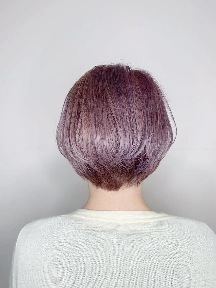 ショート カラー ヘアアレンジ ブリーチ 透明感カラー パープルカラー 🌿‬ ܸAir 透明感🌱西村知佳のヘアスタイル