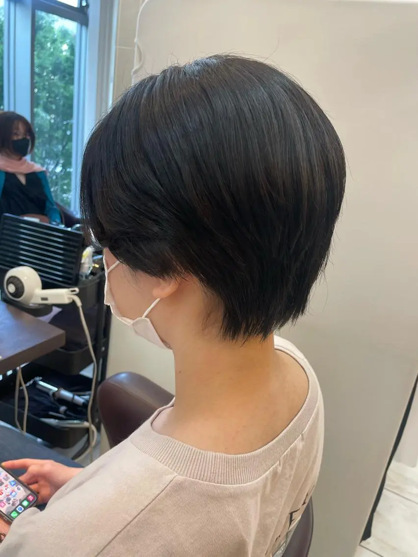 ショート カット トリートメント 垢抜け透明感カラー 🌻篠崎梓🌻のヘアスタイル