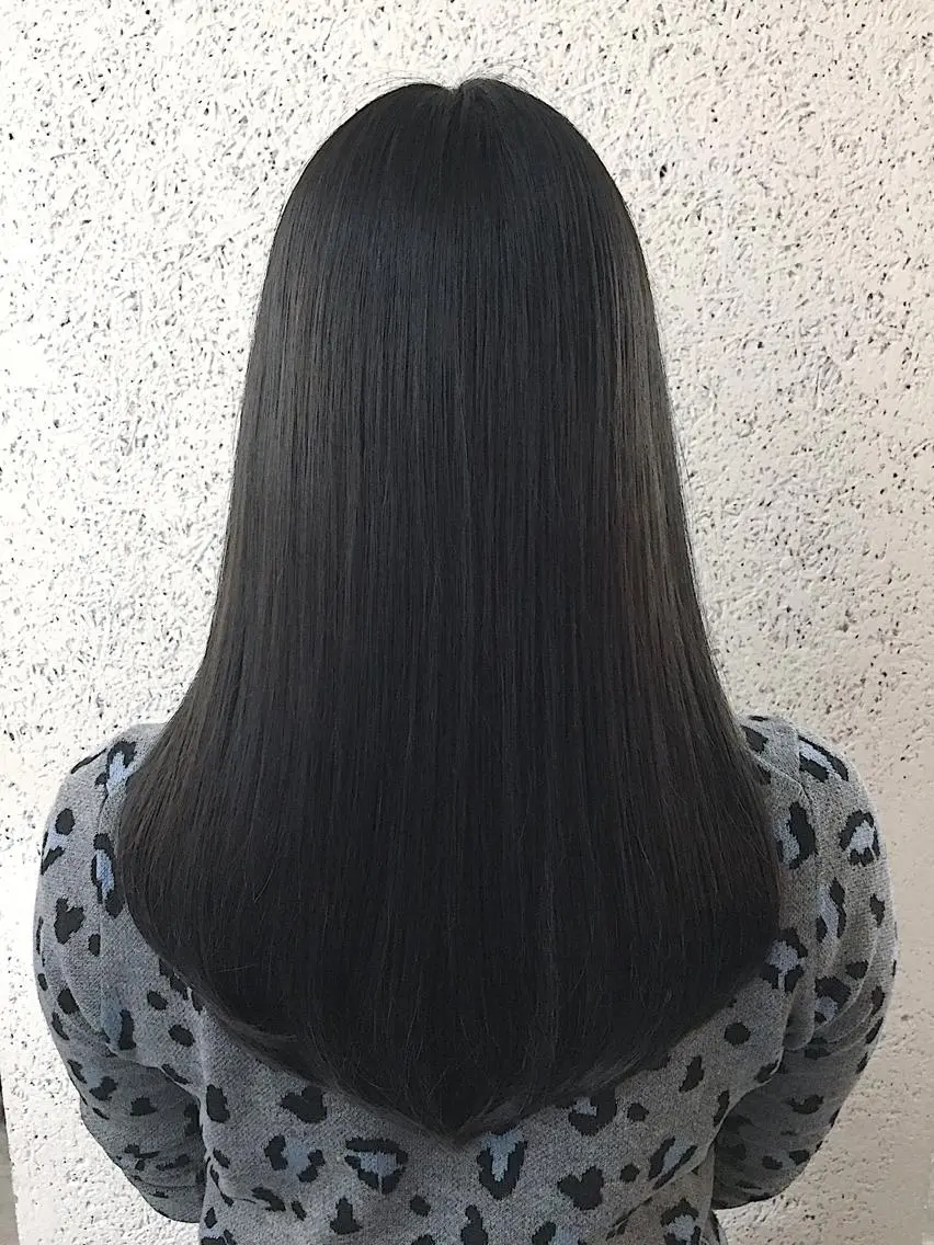 セミロング カラー パーマ ヘアアレンジ アディクシーカラー アッシュ バレイヤージュ ベージュカラー ブリーチ カット ヘアカラー トリートメント ヘアセット ✨ハイクオリティ✨ 山本香也のヘアスタイル
