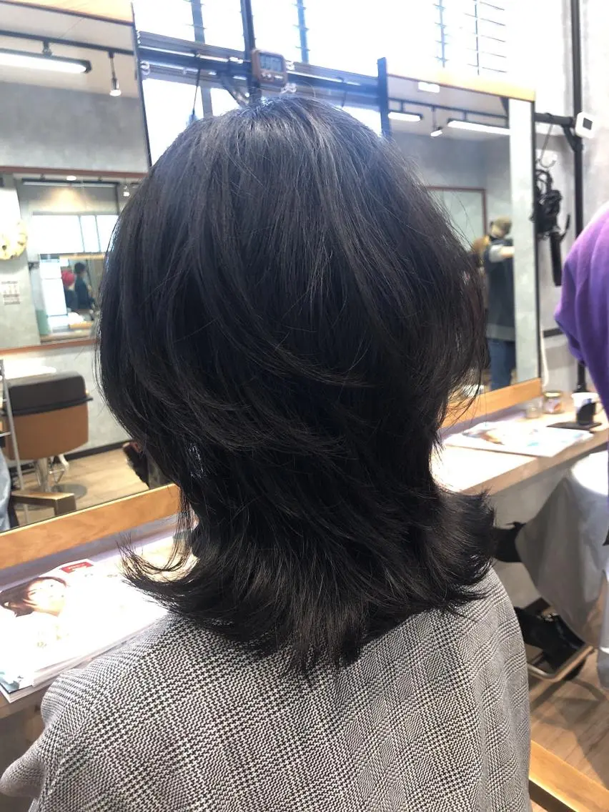 ミディアム デザインカット いとう ひろたかのヘアスタイル