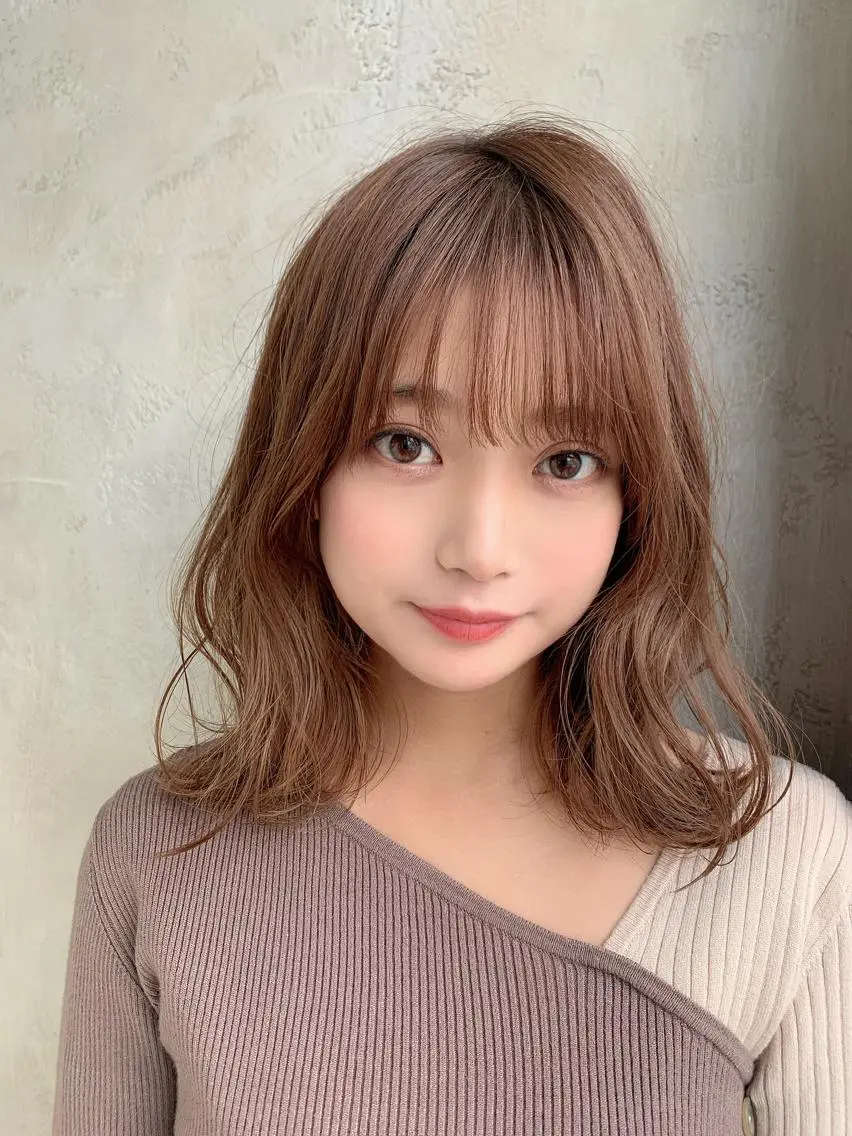 ミディアム カラー バレイヤージュ ブリーチ ケアブリーチ ダブルカラー ハイライトカラー カット ヘアカラー トリートメント 銀座✨レイヤーカット 顔まわり/坂本亜裟海のヘアスタイル