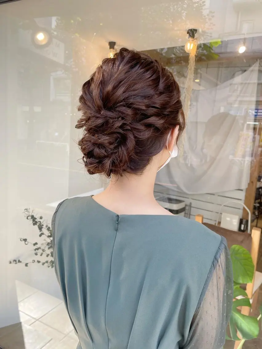 セミロング ヘアアレンジ ヘアセット ヘアアレンジ にいた かづしげのヘアスタイル