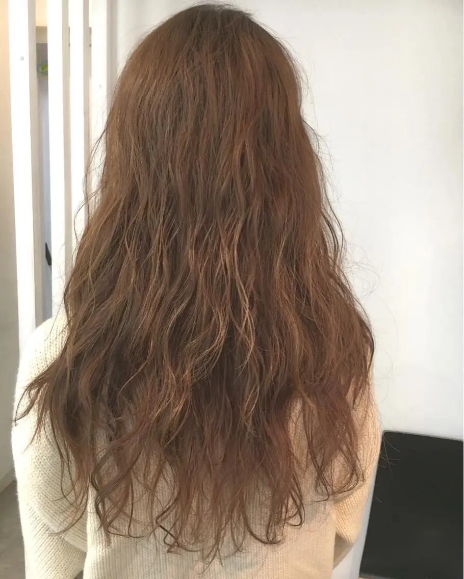 ロング パーマ ロング 榎園 由美のヘアスタイル