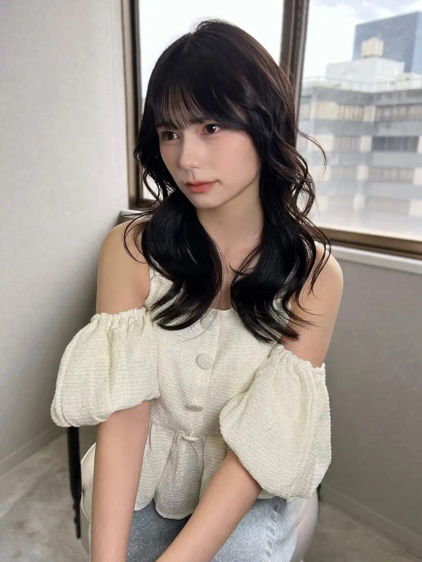 セミロング くびれヘア 顔周りカット ヨシンモリ 韓国風ヘア ヘアカラー トリートメント さや🍀/透明感 カラー/ヘアセットのヘアスタイル