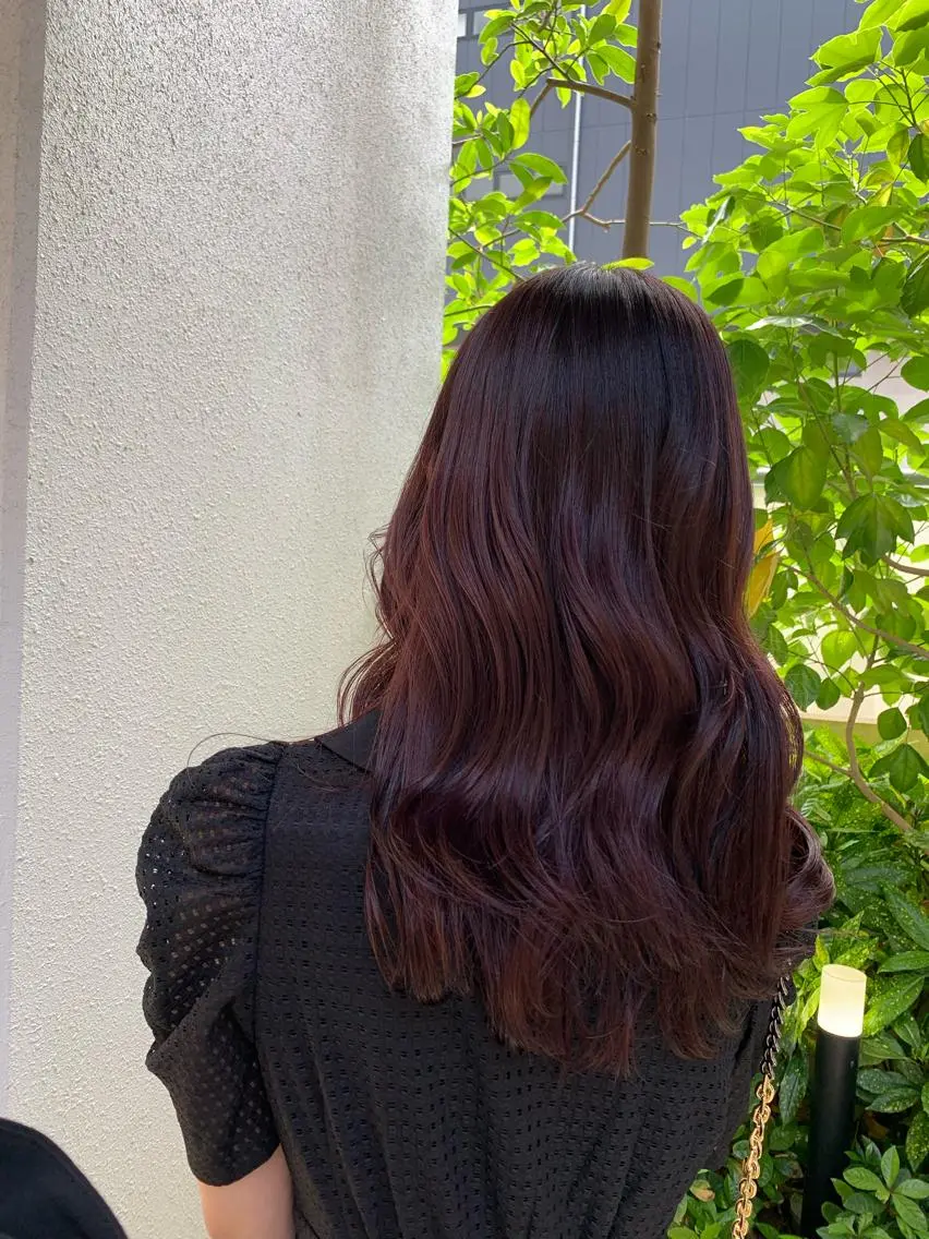 ロング カット ヘアカラー トリートメント AMI🎀韓国ヘア 透明感カラーのヘアスタイル