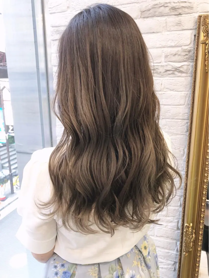 ロング Noe心斎橋 堀田 朋宏のヘアスタイル