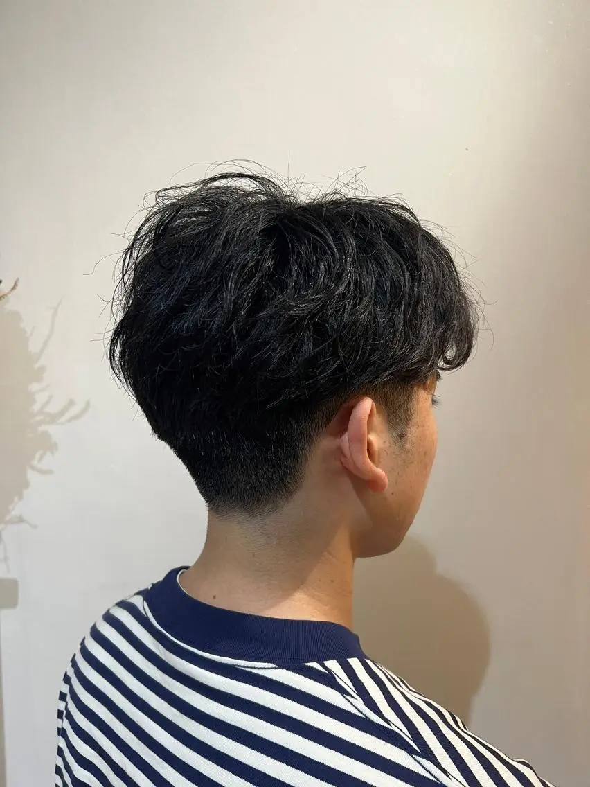 カラー メンズ パーマ フェードカット メンズパーマ ツーブロック 髪質改善 ✨メンズカット海老名 No.1/上田琉翔✨のヘアスタイル