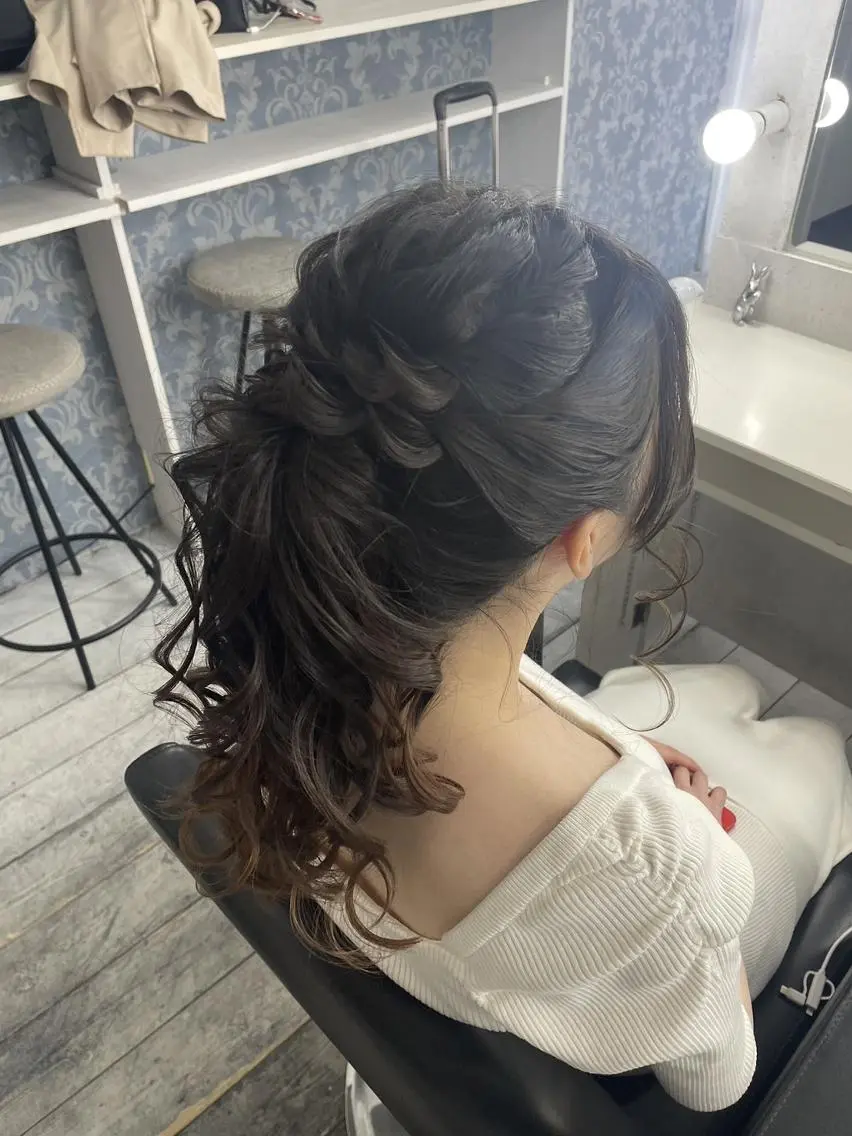 ヘアアレンジ ヘアセット shizuka 👸ヘアセット✨のヘアスタイル