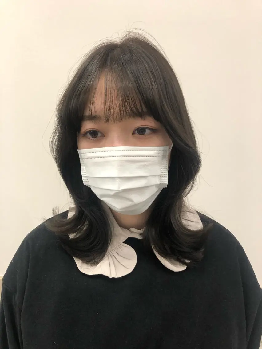 ミディアム くびれヘア 韓国風ヘア ❤︎︎韓国ヘア❤︎︎ 𝑺𝒉𝒊𝒉𝒐のヘアスタイル