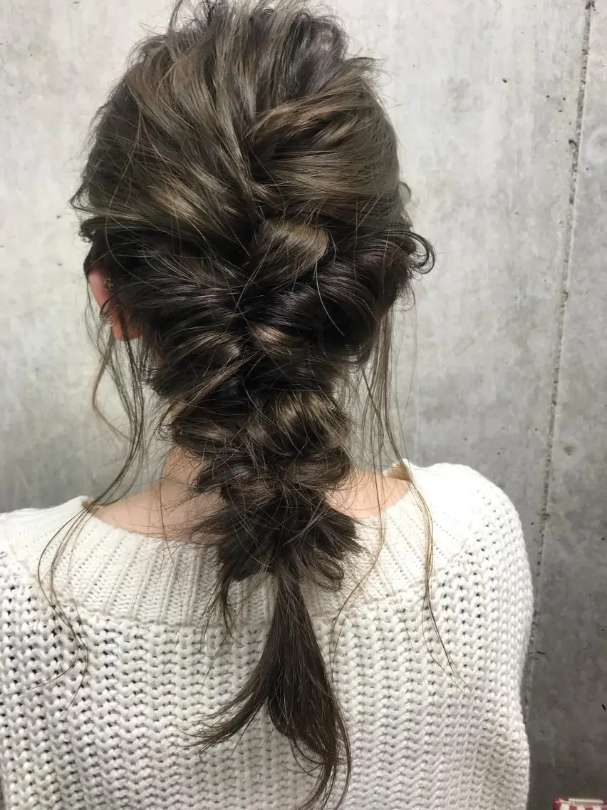ロング カラー ヘアアレンジ ベージュカラー Satsuki ✂︎♡のヘアスタイル