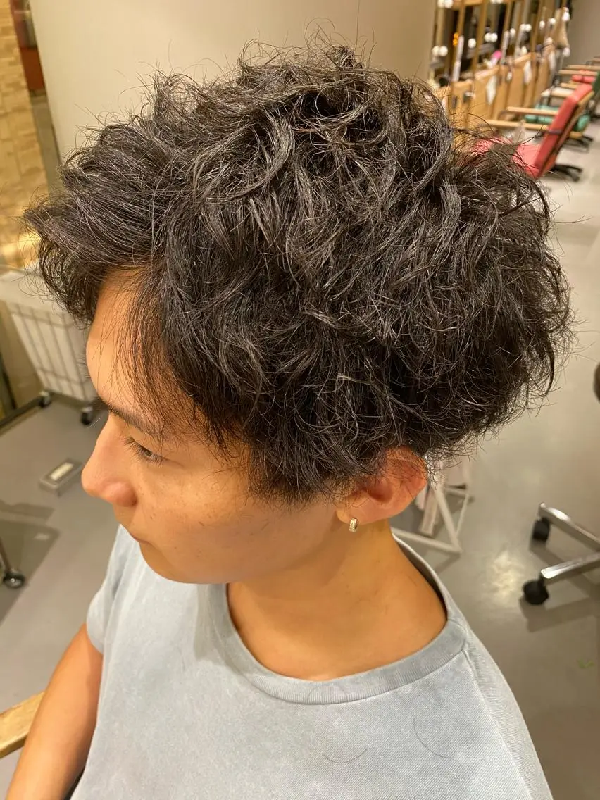 パーマ メンズ カット パーマ 梅田茶屋町メンズ 専門美容師 山元一平のヘアスタイル