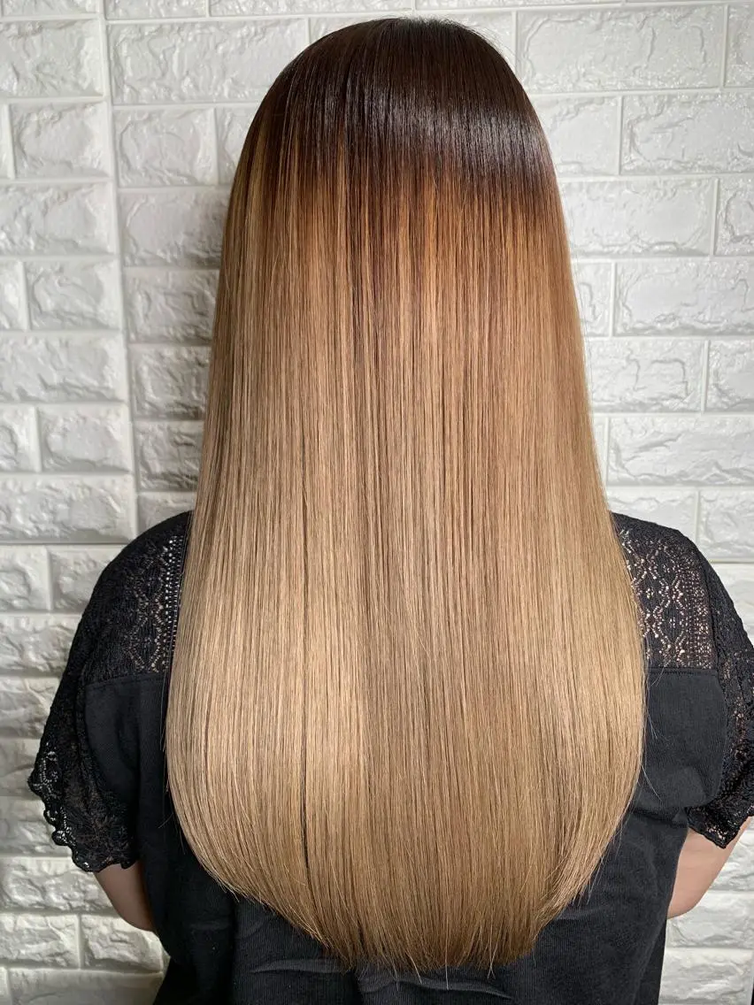 ロング カラー アクアカラー トリートメント 縮毛矯正 トリートメント ヘッドスパ Lee東三国 店長 谷辻誠志のヘアスタイル