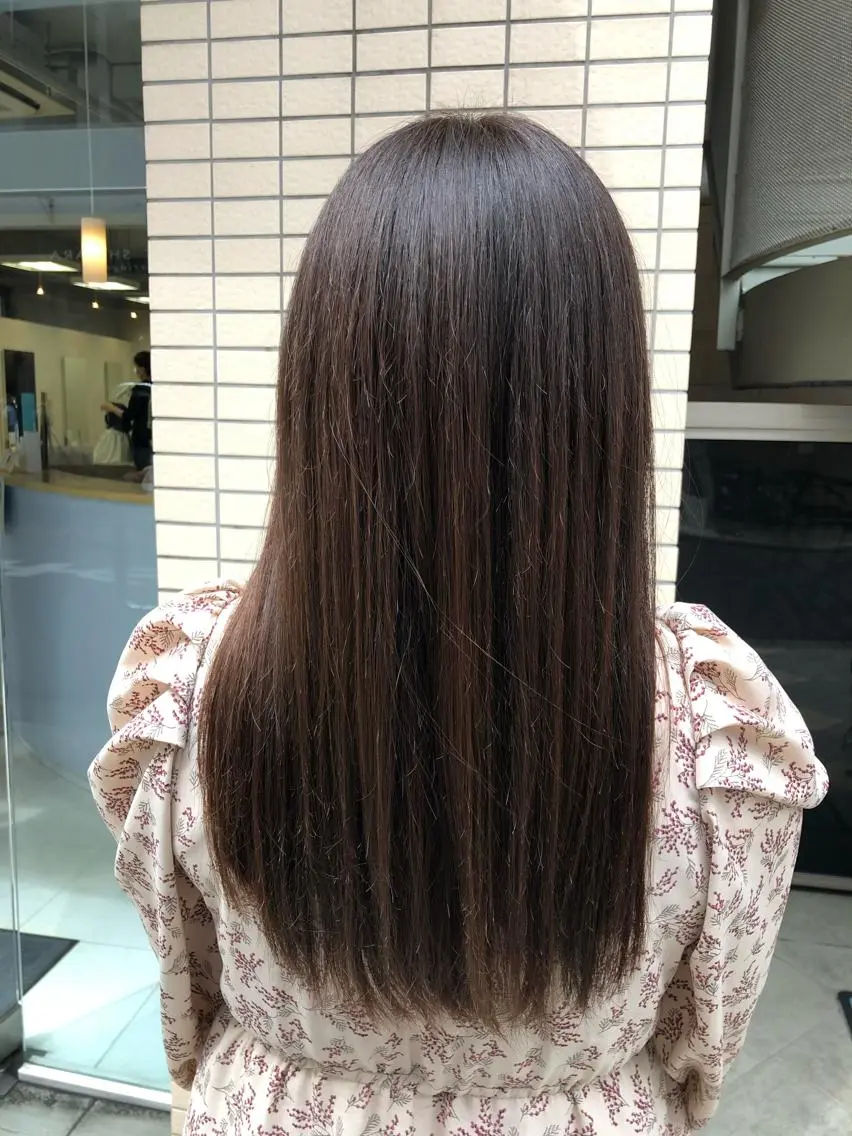 ロング カット 縮毛矯正 阿部 美咲のヘアスタイル