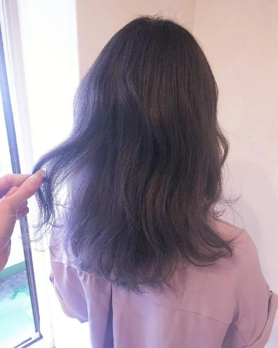 セミロング カラー グレージュ ラベンダーカラー ラベンダーグレージュ ラベンダーグレー RU RIのヘアスタイル