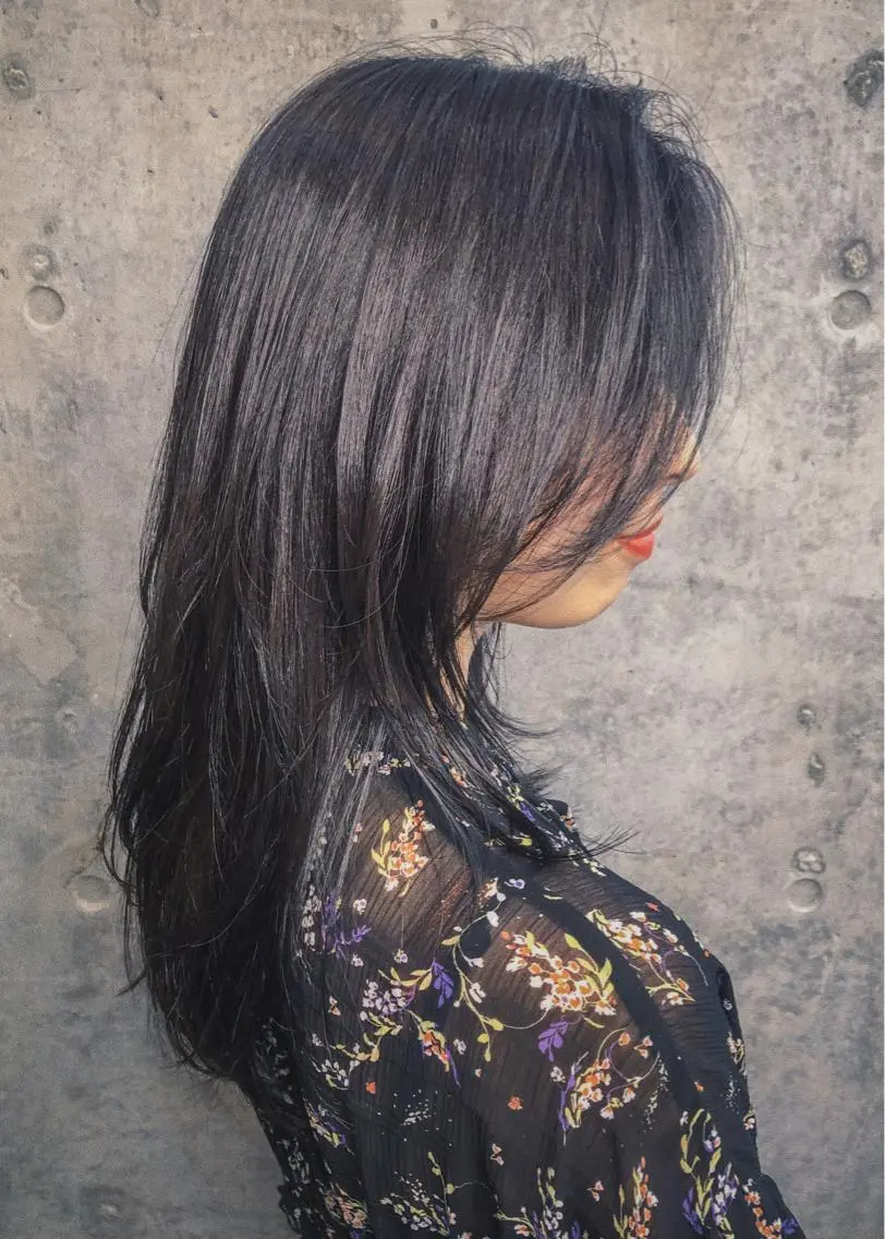 セミロング カラー 髪質改善 レイヤーカット トリートメント 【雰囲気ヘア☺︎】 岩井隼人のヘアスタイル