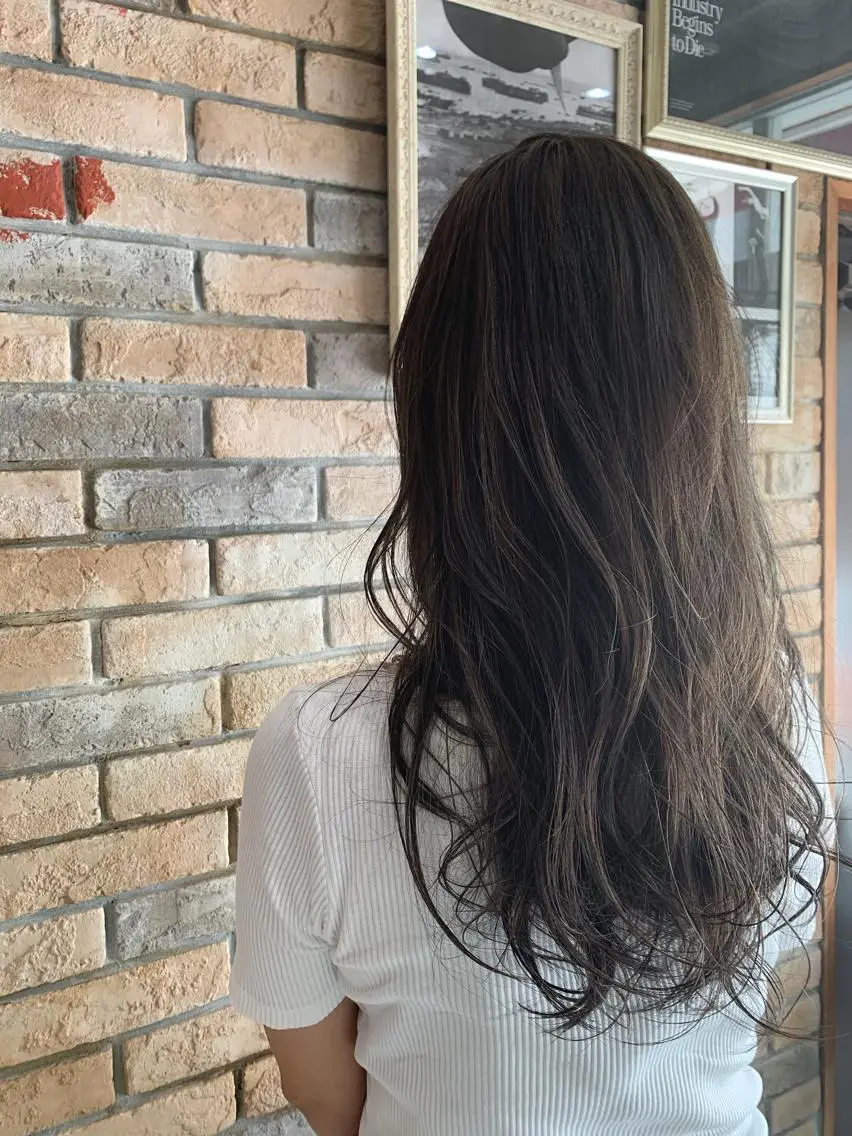 ロング カラー ヘアアレンジ 透明感カラー VIM hairおもろまち店のヘアスタイル