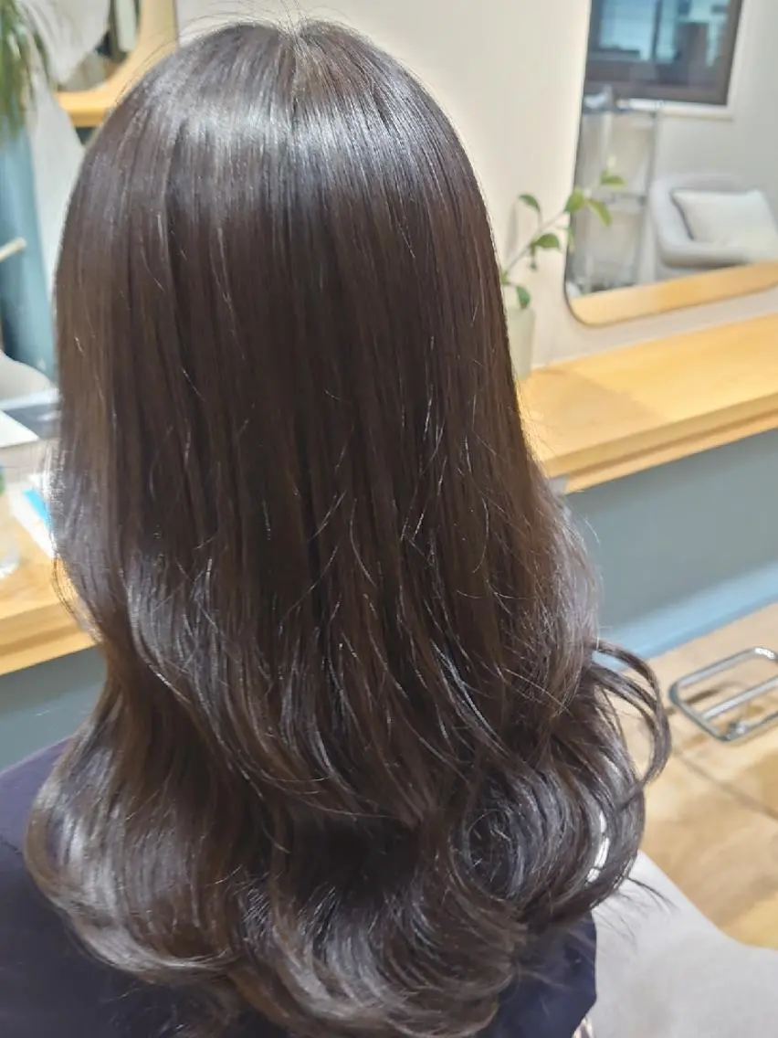 ロング カラー アッシュ ブリーチ ケアブリーチ 髪質改善 トリートメント カット ヘアカラー 田中将平【 サロンマネージャー】のヘアスタイル