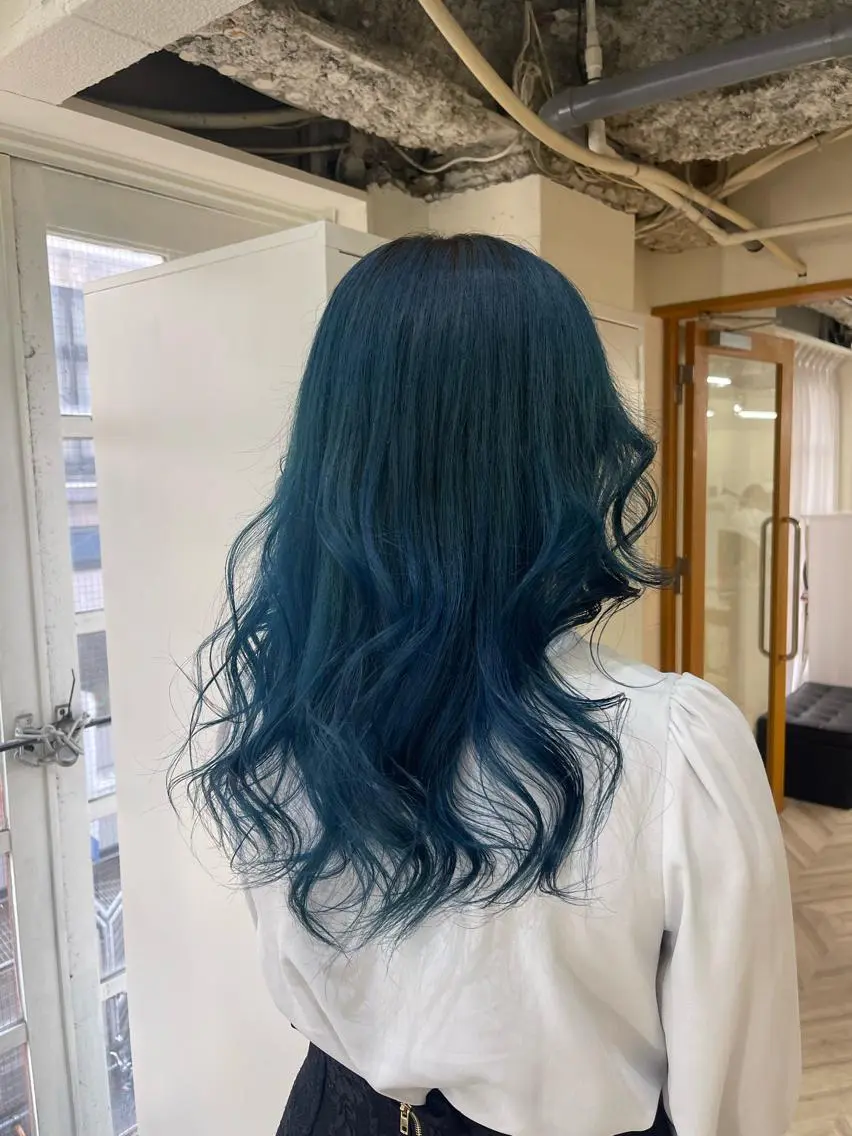 セミロング カラー ブリーチ インナーカラー エクステ トリートメント ヘアカラー トリートメント ハナ💎中韓/艶髪 ハイトーン/エクステのマツエク・マツパデザイン