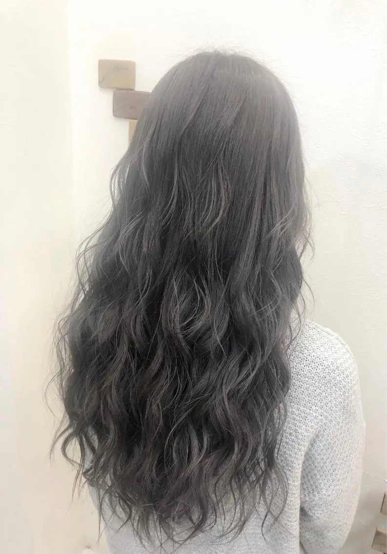 ロング MAKO ❤️‍🔥NEXTのヘアスタイル